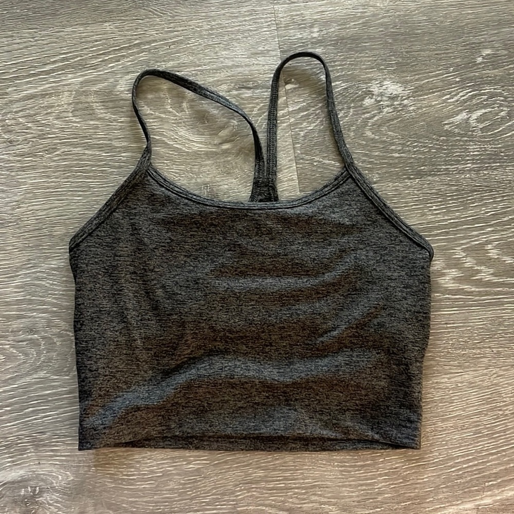 crop top/workout top